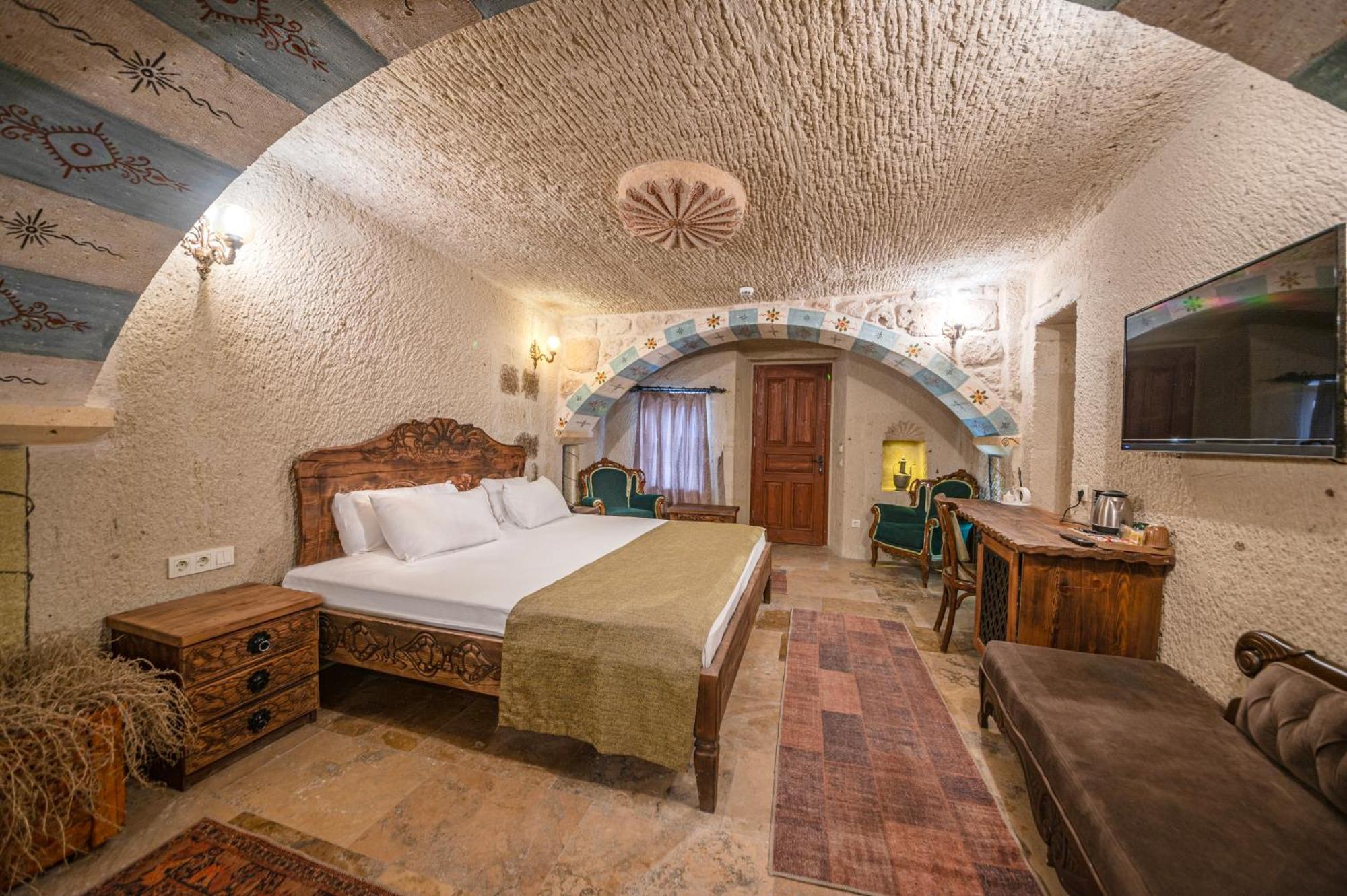 Capp Royal Cave Hotel Ürgüp Ngoại thất bức ảnh