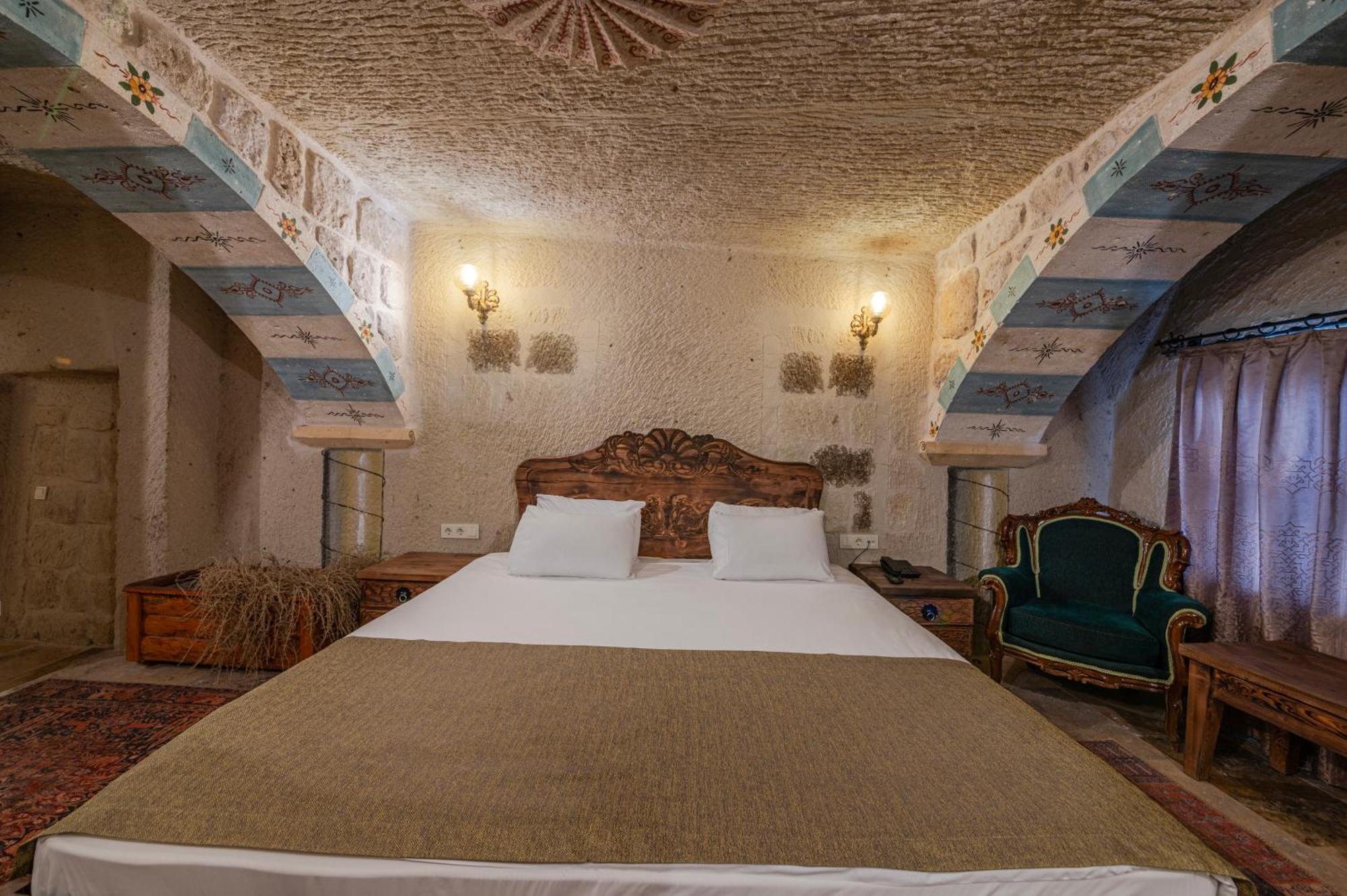 Capp Royal Cave Hotel Ürgüp Ngoại thất bức ảnh