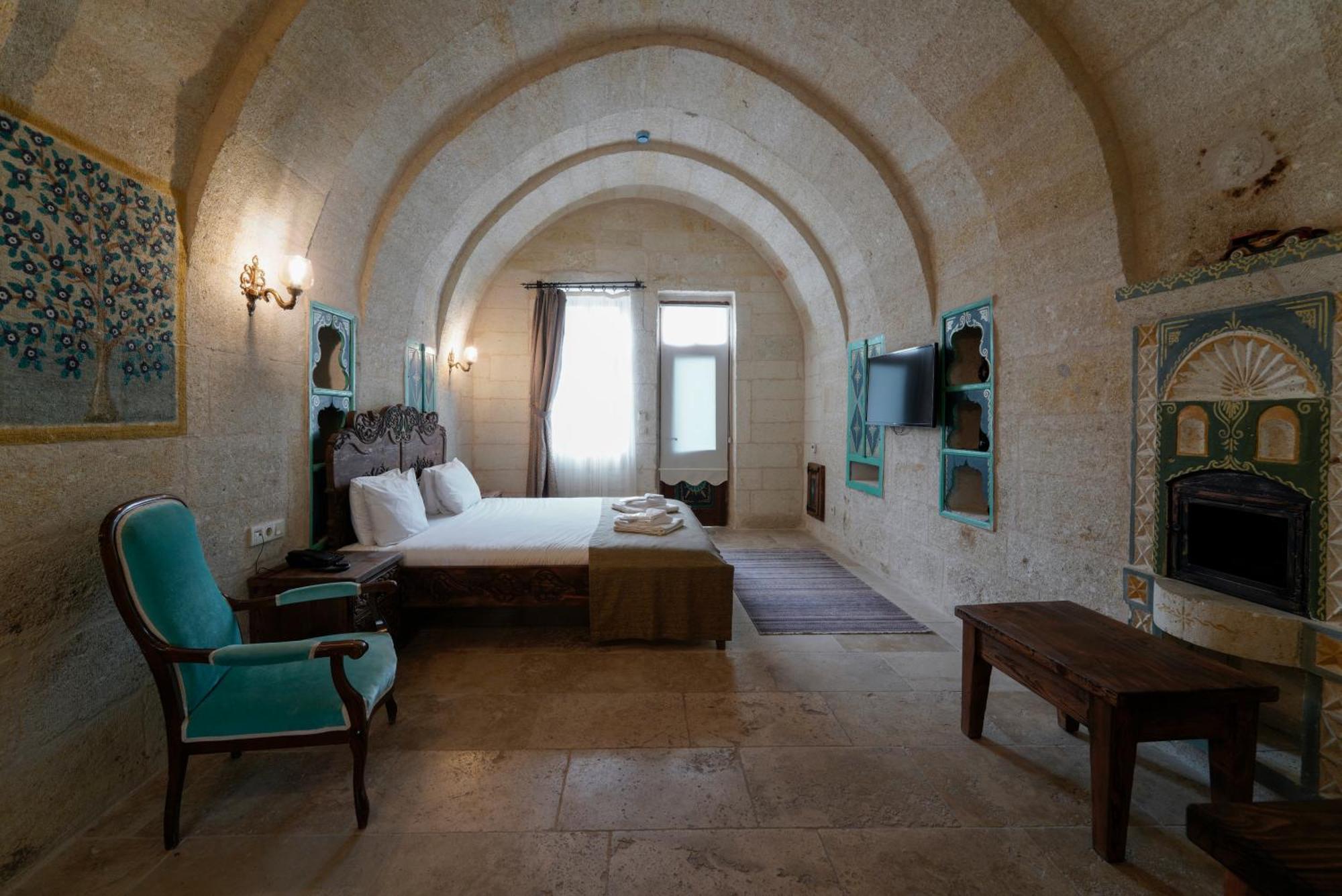 Capp Royal Cave Hotel Ürgüp Ngoại thất bức ảnh