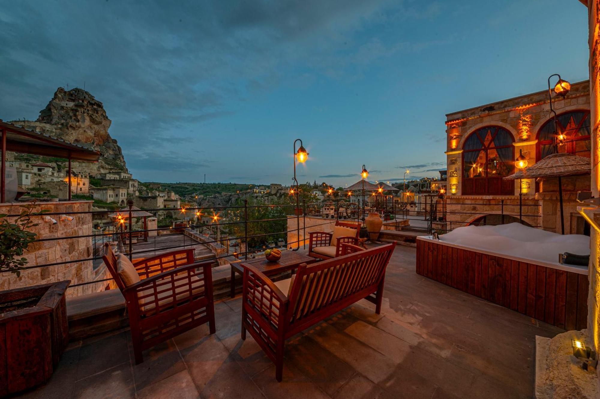 Capp Royal Cave Hotel Ürgüp Ngoại thất bức ảnh
