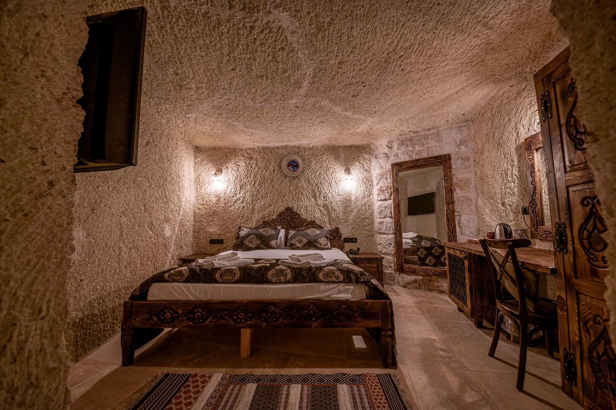 Capp Royal Cave Hotel Ürgüp Ngoại thất bức ảnh
