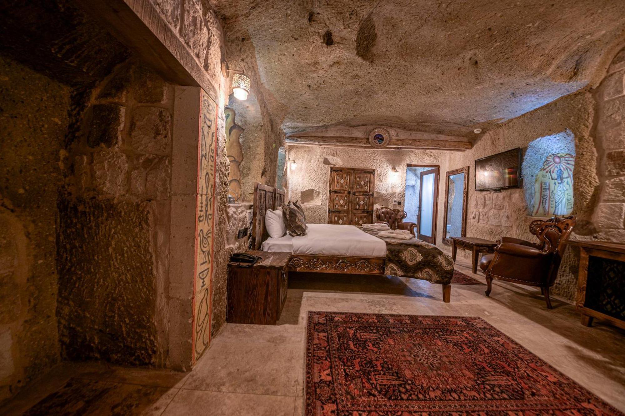 Capp Royal Cave Hotel Ürgüp Ngoại thất bức ảnh
